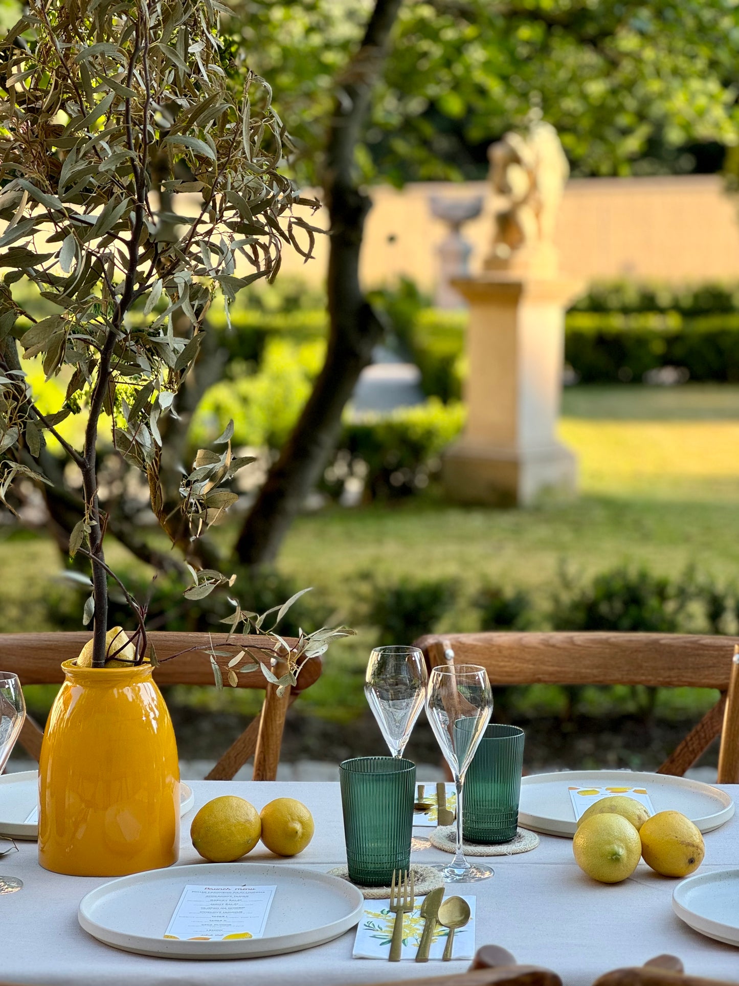 GARDEN YOGA & BRUNCH 22.6.2025